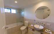 In-room Bathroom 3 Meridian Port Douglas - Adults only