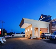 Exterior 5 Best Western Plus Fairfield Hotel