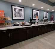 ร้านอาหาร 4 Hampton Inn Searcy