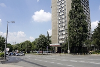 Bangunan Hotel Srbija