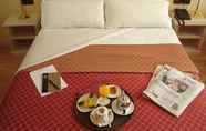 Bedroom 2 Senator Castellana Hotel