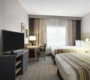 ห้องนอน 2 Country Inn & Suites by Radisson, Green Bay East, WI
