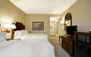 Bedroom 3 Hampton Inn & Suites Savannah Historic District