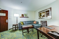 Common Space SpringHill Suites by Marriott Dayton South/Miamisburg