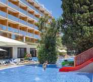 Swimming Pool 4 Hotel Bon Repos