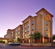 Exterior 5 Hampton Inn & Suites San Antonio-Airport