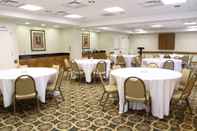 Ruangan Fungsional Hampton Inn & Suites Chesapeake-Square Mall