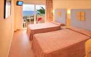 Bilik Tidur 7 Caprici Beach Hotel & Spa
