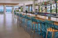 Bar, Kafe, dan Lounge Caprici Beach Hotel & Spa