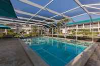 Swimming Pool Sanibel Arms West Condominiums