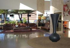 ล็อบบี้ 3 Like U Hotel Goiânia