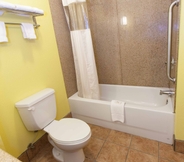 In-room Bathroom 3 Home Town Inn Ringgold