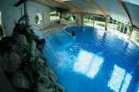 Swimming Pool Hotel Jagdhaus Wiese
