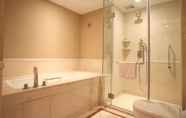 In-room Bathroom 5 Jinling Plaza Changzhou