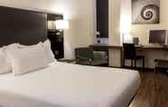 Bilik Tidur 4 AC Hotel Palacio Universal by Marriott