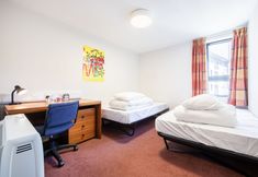 Bedroom 6 Euro Hostel Edinburgh Halls