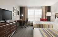 ห้องนอน 4 Country Inn & Suites by Radisson, Appleton North, WI