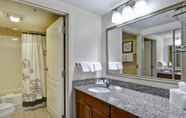 In-room Bathroom 6 Residence Inn by Marriott Morgantown Medical Center Area
