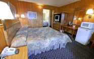 Bedroom 7 Americas Best Value Inn Roxboro