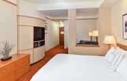 Bedroom 7 Fairfield Inn and Suites by Marriott Sacramento Elk Grove