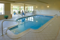 Swimming Pool Hilton Garden Inn Joplin