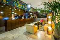 Lobi Hotel Sol e Mar - Adults Only