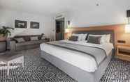 Bedroom 7 Hotel Royal Neptun