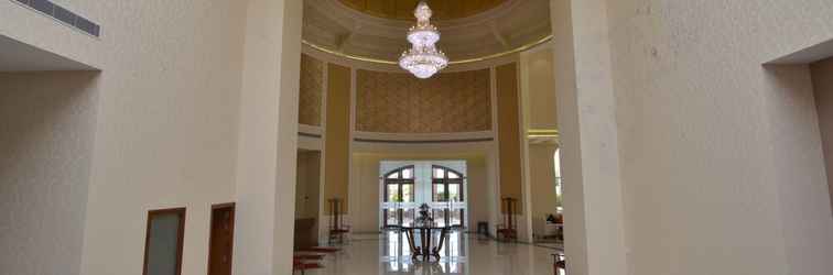 Lobi Orchha Palace and Convention Centre