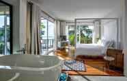 ห้องน้ำภายในห้อง 2 Villa Nalinnadda Petite Hotel & Spa - Adults Only