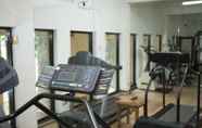 Fitness Center 3 Earl's Regency