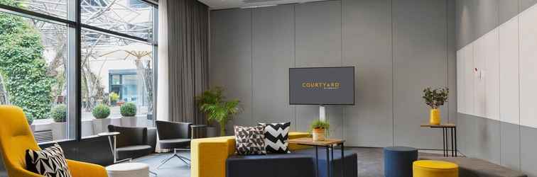 Lobi Courtyard by Marriott Zurich North