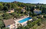 Swimming Pool 2 Les Petites Maisons - Hameau des Baux