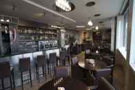 Bar, Kafe, dan Lounge Hotel Orchidee