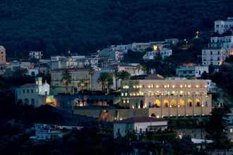 Exterior 4 Grand Hotel Angiolieri