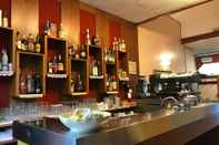 Bar, Cafe and Lounge Garden Hotel Tabiano