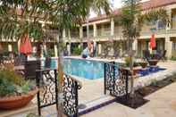 Swimming Pool Best Western San Isidro Inn