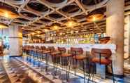 Bar, Cafe and Lounge 3 Hilton London Tower Bridge