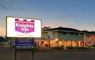 Bangunan 6 Knights Inn Midland, ON