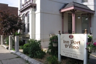 Exterior Inn Port Lodging