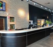 Lobby 2 Park Inn by Radisson Oslo Airport Hotel West