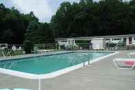 Swimming Pool Oakdell Motel