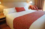 Kamar Tidur 2 Hotel Class Valls