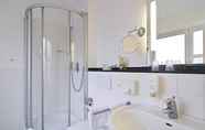 Phòng tắm bên trong 7 GHOTEL hotel & living Kiel