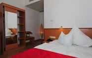 ห้องนอน 2 Komfort Hotel Wiesbaden