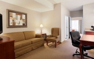 Common Space 6 Country Inn & Suites by Radisson, Harrisonburg, VA