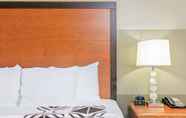ห้องนอน 2 La Quinta Inn & Suites by Wyndham Oklahoma City - Moore