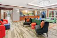 Lobby La Quinta Inn & Suites by Wyndham Oklahoma City - Moore