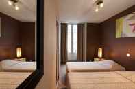 Bedroom Hotel Bordeaux Clemenceau by HappyCulture