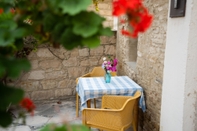 Common Space Bed & Breakfast Danae Villas, Cyprus Villages