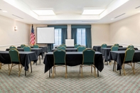 ห้องประชุม La Quinta Inn and Suites Fort Myers I-75